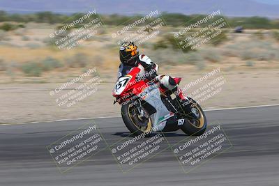 media/Sep-25-2023-Moto Forza (Mon) [[81ffa65e0a]]/B-C Group/Session 2 (Turn 8)/